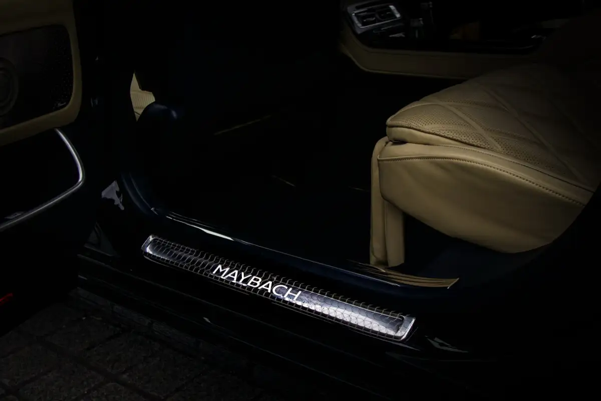 Louer un Maybach S 580 avec chauffeur à Monaco
